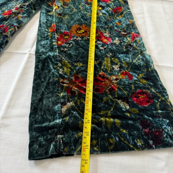 LOFT Floral Velvet Wide Leg Jumpsuit Holiday Green Casual Women’s Size 4 - Picture 7 of 13